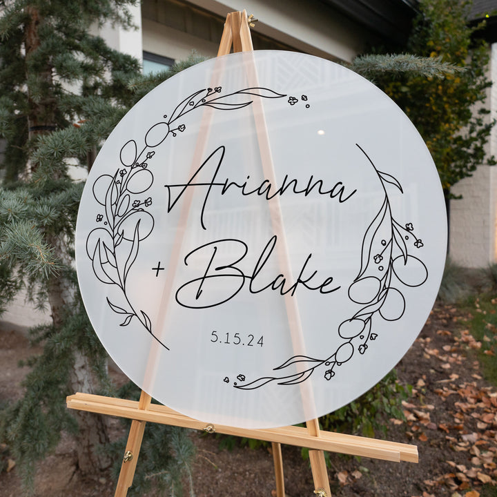 Frosted Acrylic Botanical Wedding Sign | Round Daisy