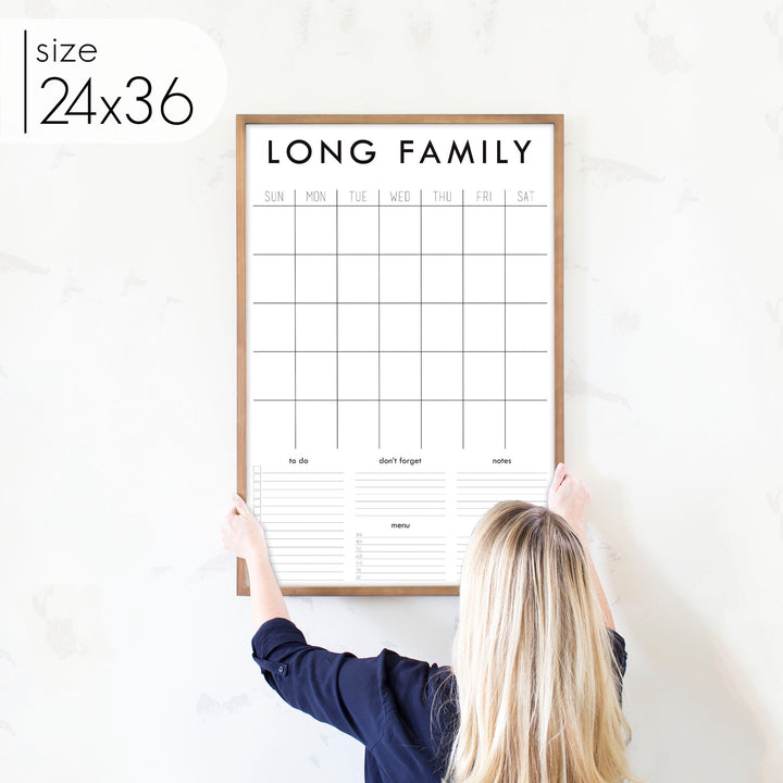 Monthly Framed Chalkboard Calendar + 5 sections | Vertical Madi