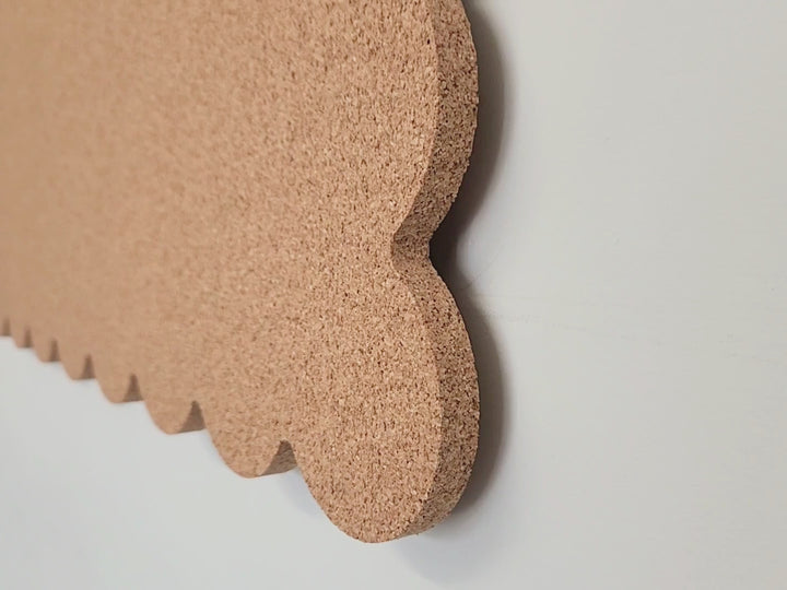 Scalloped Edge Blank Cork Board